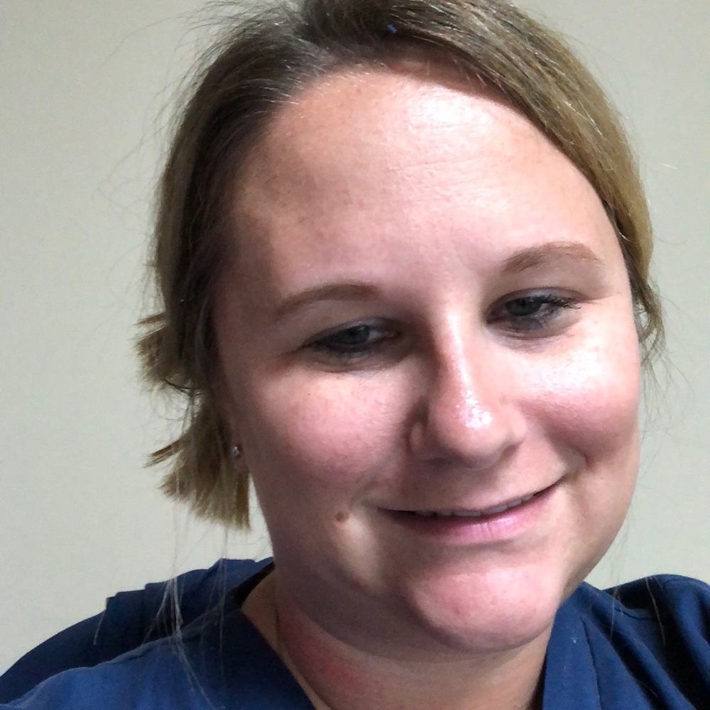 Meet your Posher, Pamela